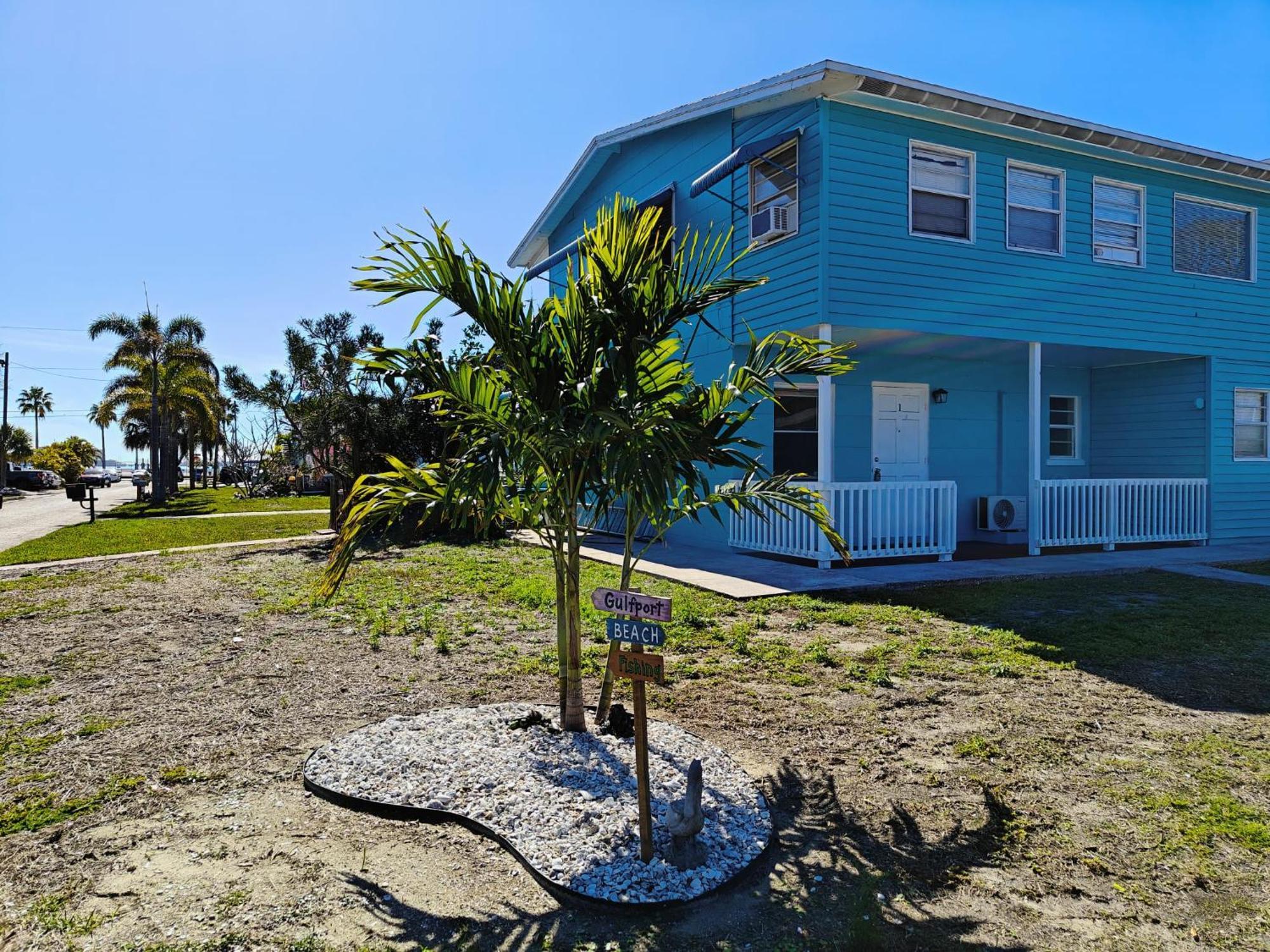 Lovely Vacation Home 1 Block From Beach & Downtown Gulfport Sint-Petersburg Buitenkant foto