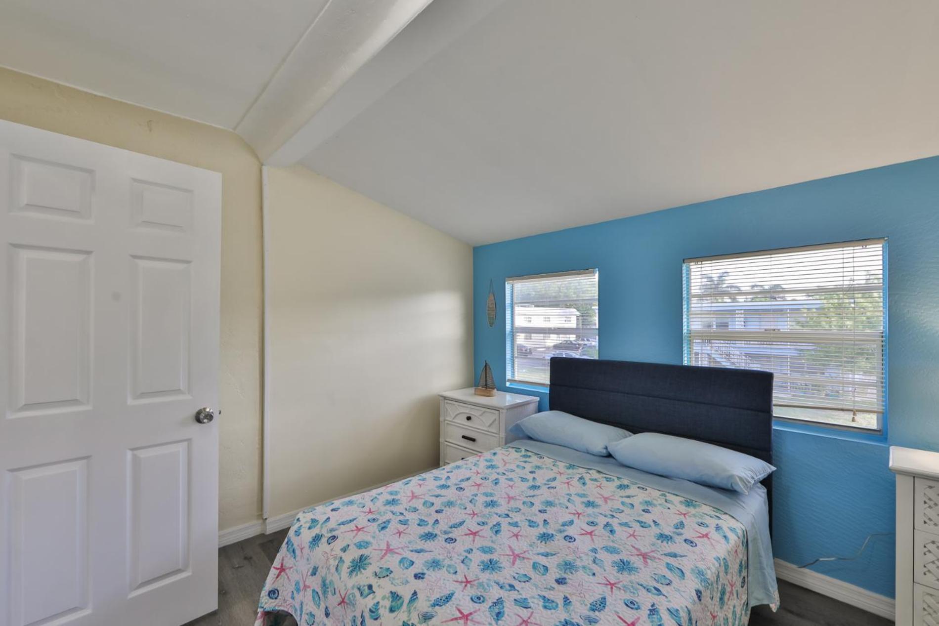 Lovely Vacation Home 1 Block From Beach & Downtown Gulfport Sint-Petersburg Buitenkant foto